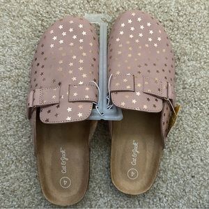 NWT Cat & Jack Boston Birkenstock Style Clogs with Stars and Contoured Footbed